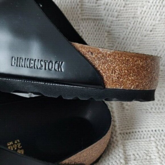 NEW Arizona high shine black with gold buckle - Picture 3 of 6